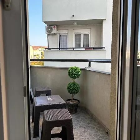 Kalman Apartment *